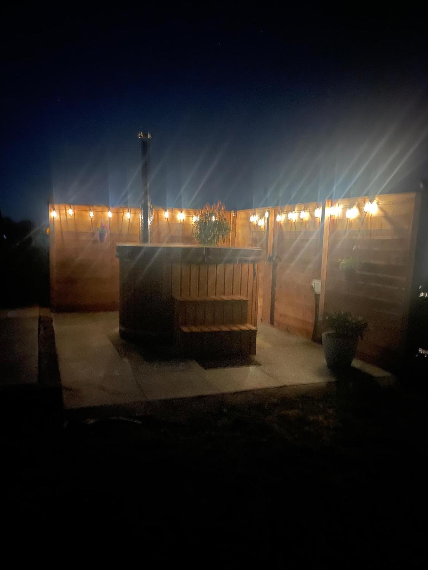 Abbey Farm Luxury Glamping Hotel Rhuddlan Exterior photo